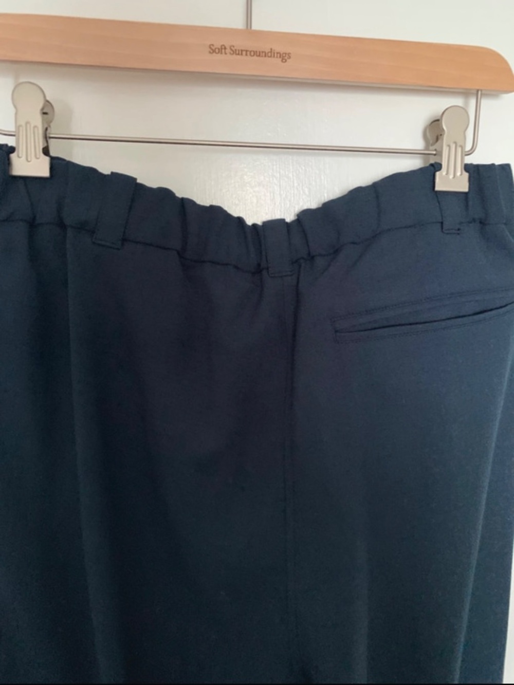 Women pants - Picture 8 of 9